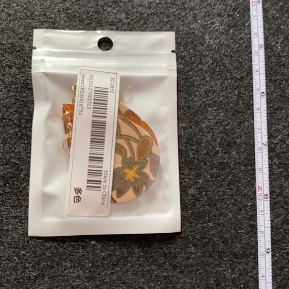 Double sided soft earrings - Picture 10 of 10